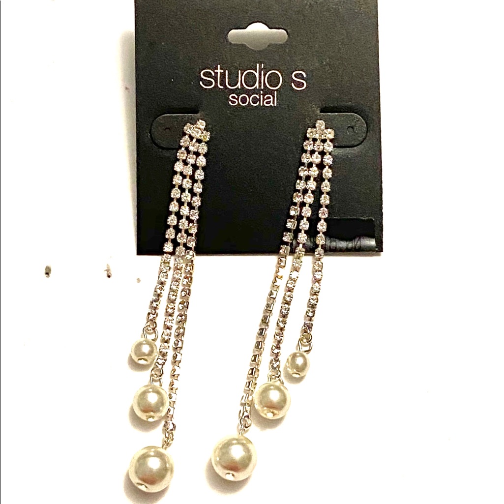 Rhinestone Pearl Dangle Earrings Nwt